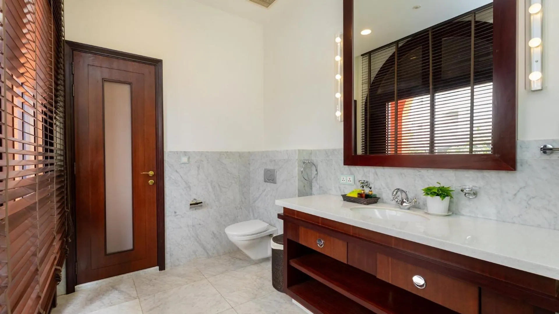 Orangeblue Villa Near Beach Pool Free Vung Tau Vietnam